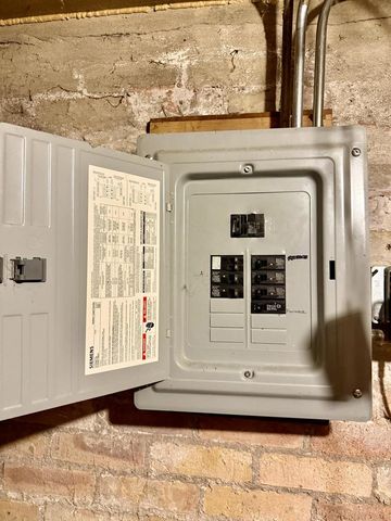 2448 N 28TH STREET, Milwaukee, WI 53210