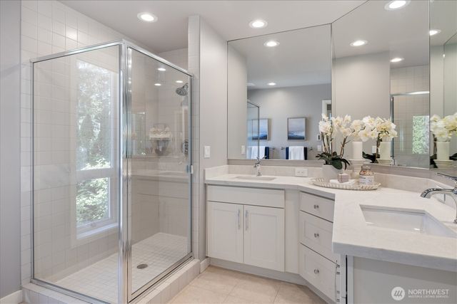 3320 165th Place NE, Bellevue, WA 98008