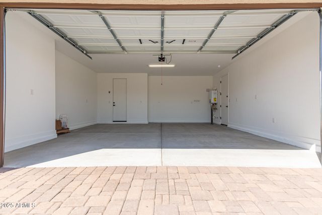 40530 W MICHAELS Drive, Maricopa, AZ 85138