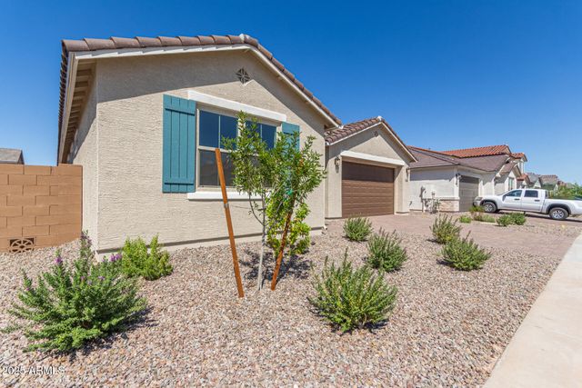 40530 W MICHAELS Drive, Maricopa, AZ 85138