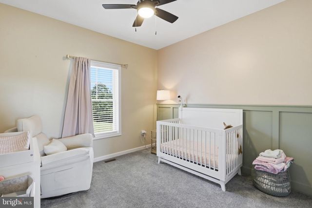 34 HERSHEL LN, Hedgesville, WV 25427