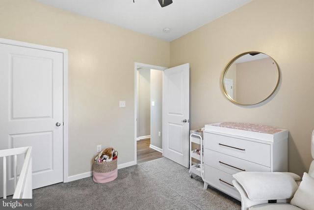 34 HERSHEL LN, Hedgesville, WV 25427