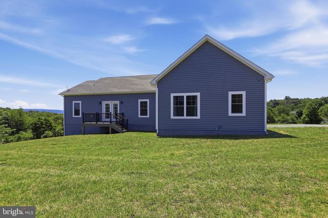 34 HERSHEL LN, Hedgesville, WV 25427