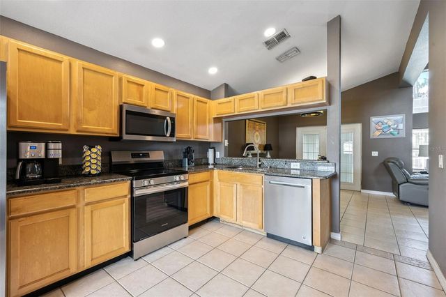 726 OXFORD DRIVE, Davenport, FL 33897