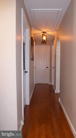 1082 S BROADWAY, Pennsville, NJ 08070