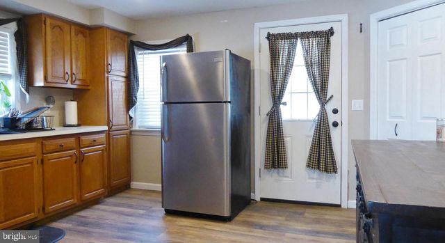 1082 S BROADWAY, Pennsville, NJ 08070