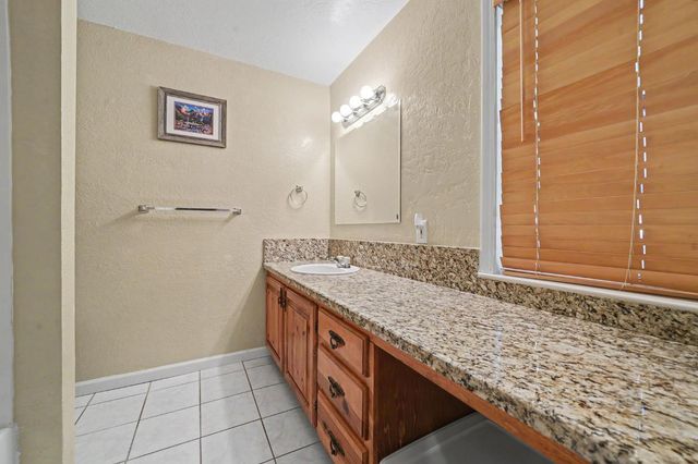 16056 N Cedar Heights Dr, Pioneer, CA 95666