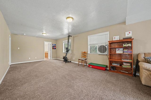 16056 N Cedar Heights Dr, Pioneer, CA 95666