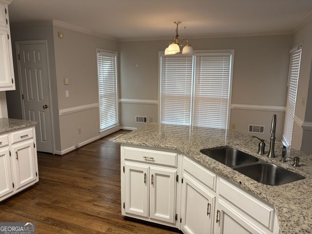 978 SW Mill Bend Drive SW, Lawrenceville, GA 30044