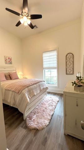 389 Tulip Dr, Houma, LA 70360