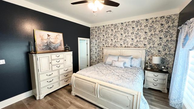 389 Tulip Dr, Houma, LA 70360