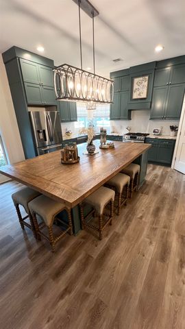 389 Tulip Dr, Houma, LA 70360