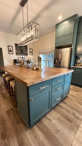 389 Tulip Dr, Houma, LA 70360