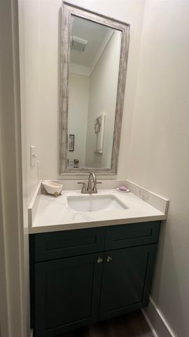 389 Tulip Dr, Houma, LA 70360