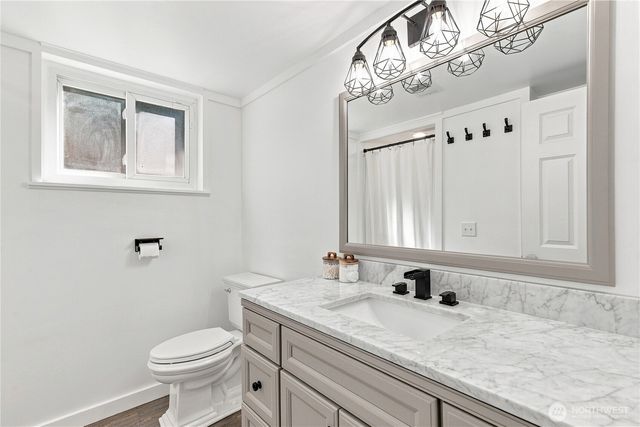 2455 Lenore Drive, Tacoma, WA 98406