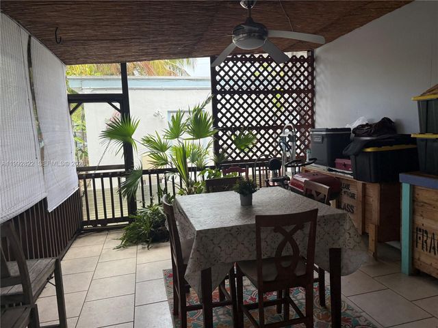 1921 Jefferson St, Hollywood, FL 33020