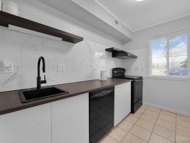 2014 S Breiel Boulevard, Middletown, OH 45044