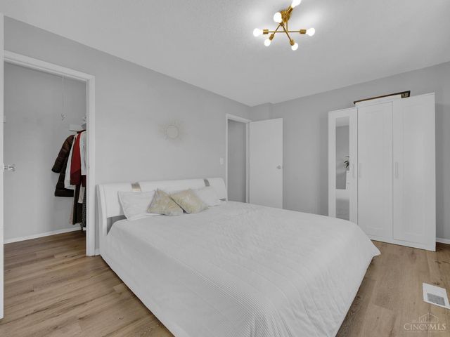 2014 S Breiel Boulevard, Middletown, OH 45044