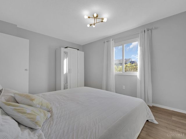 2014 S Breiel Boulevard, Middletown, OH 45044