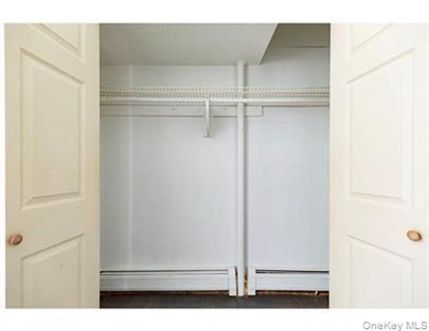 144 Union 6, Poughkeepsie, NY 12601