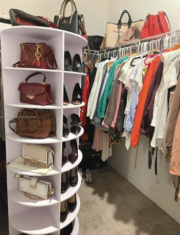 613 NE 5th Way, Florida City, FL 33034