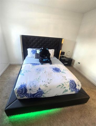 613 NE 5th Way, Florida City, FL 33034