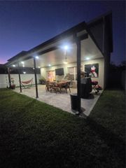 613 NE 5th Way, Florida City, FL 33034