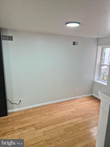551 N GROSS ST, Philadelphia, PA 19151