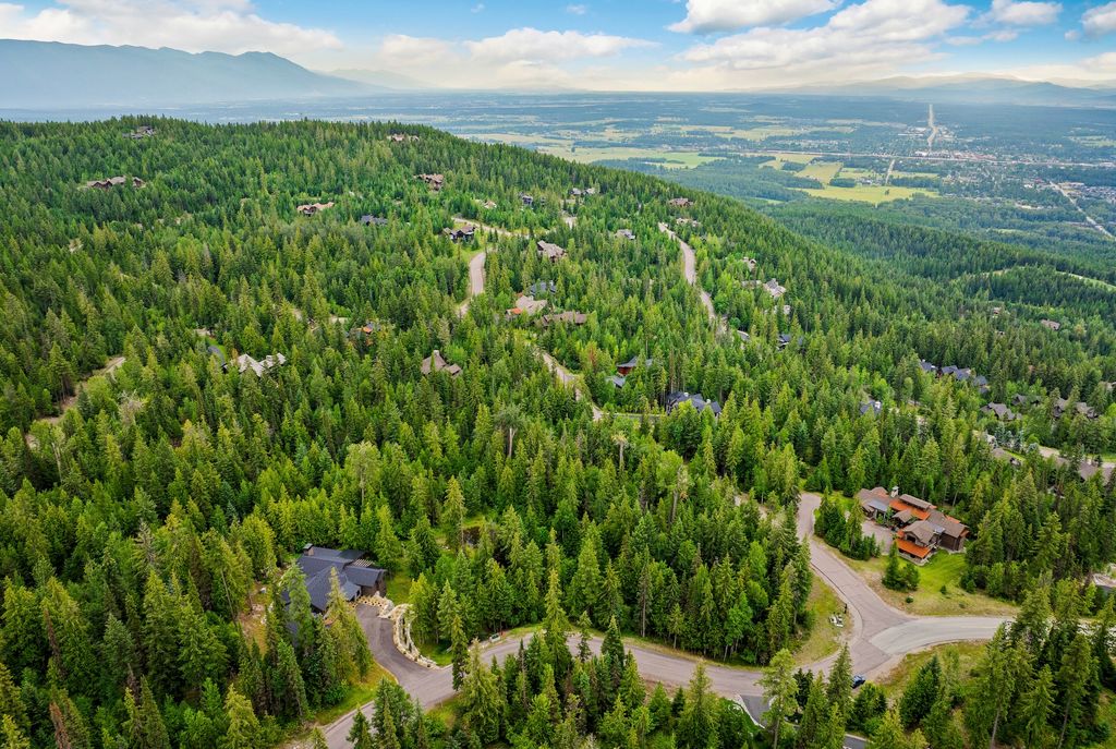 90 Woodland Star Circle, Whitefish, MT 59937 photo 21
