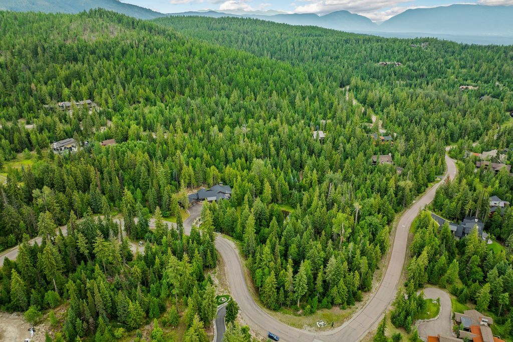 90 Woodland Star Circle, Whitefish, MT 59937 photo 7