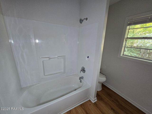 500 4th Street, Duson, LA 70529