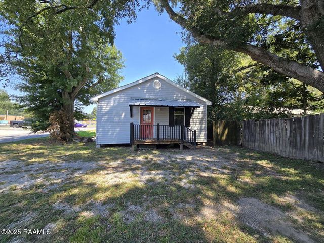500 4th Street, Duson, LA 70529