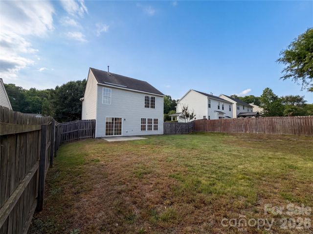 2779 Island Point Drive NW, Concord, NC 28027