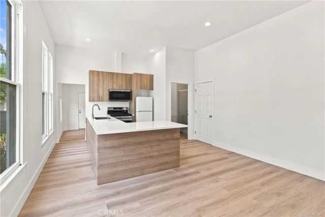 3412 W 27th Street, Los Angeles, CA 90018