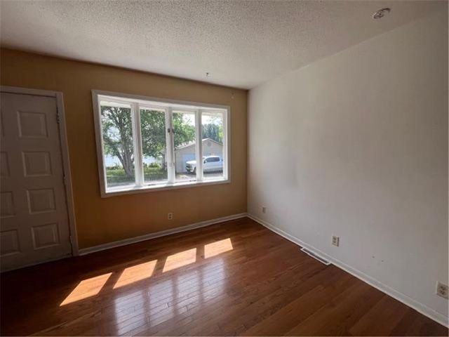 205 Riverside Boulevard, Amery, WI 54001