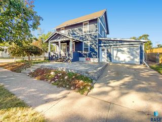 321 S Walts Ave Avenue, Sioux Falls, SD 57104