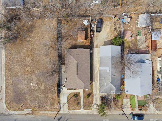 1511 19th, San Antonio, TX 78207