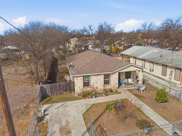 1511 19th, San Antonio, TX 78207