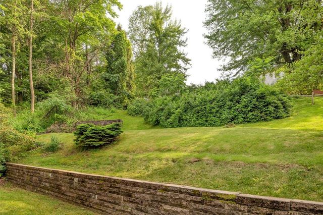 134 Franklin Dr, City Of Greensburg, PA 15601