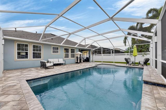 513 MANNS HARBOR DRIVE, Apollo Beach, FL 33572