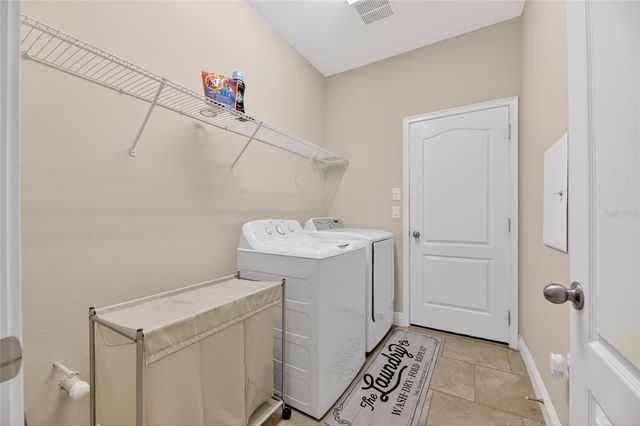 513 MANNS HARBOR DRIVE, Apollo Beach, FL 33572