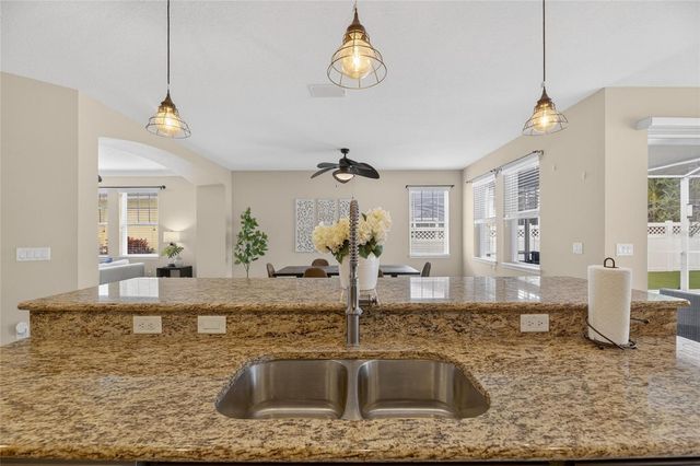 513 MANNS HARBOR DRIVE, Apollo Beach, FL 33572