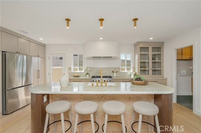 6150 Wooster Avenue, Los Angeles, CA 90056