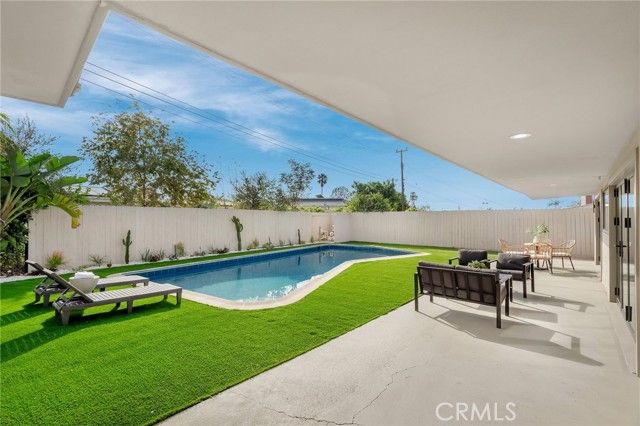 6150 Wooster Avenue, Los Angeles, CA 90056