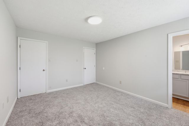 1633 Summerhill Drive, Lexington, KY 40515