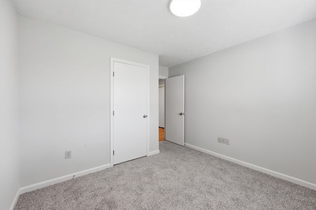 1633 Summerhill Drive, Lexington, KY 40515