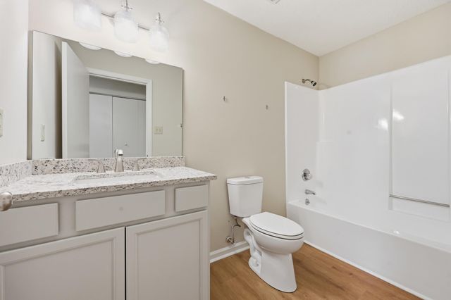 1633 Summerhill Drive, Lexington, KY 40515