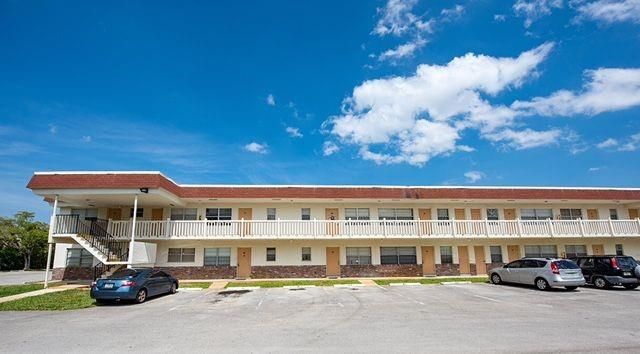 4169 SW 67th Ave 205, Davie, FL 33314