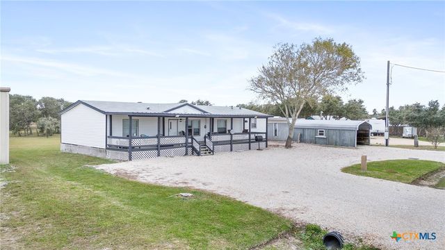 1651 W Harrison Avenue, Port O'connor, TX 77982