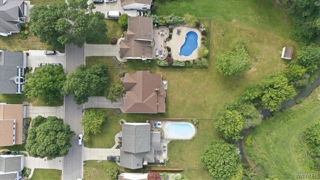 33 Insbrook Court, Amherst, NY 14051